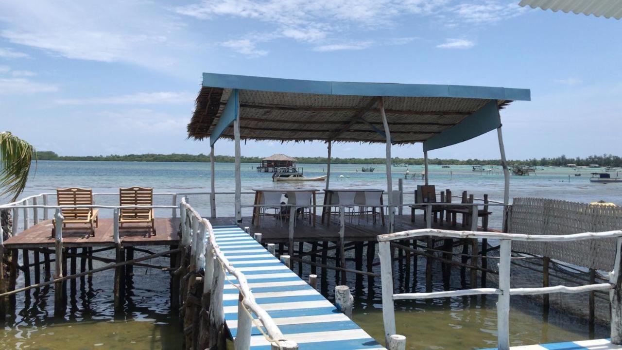 Blue Coral Homestay Karimunjawa Esterno foto